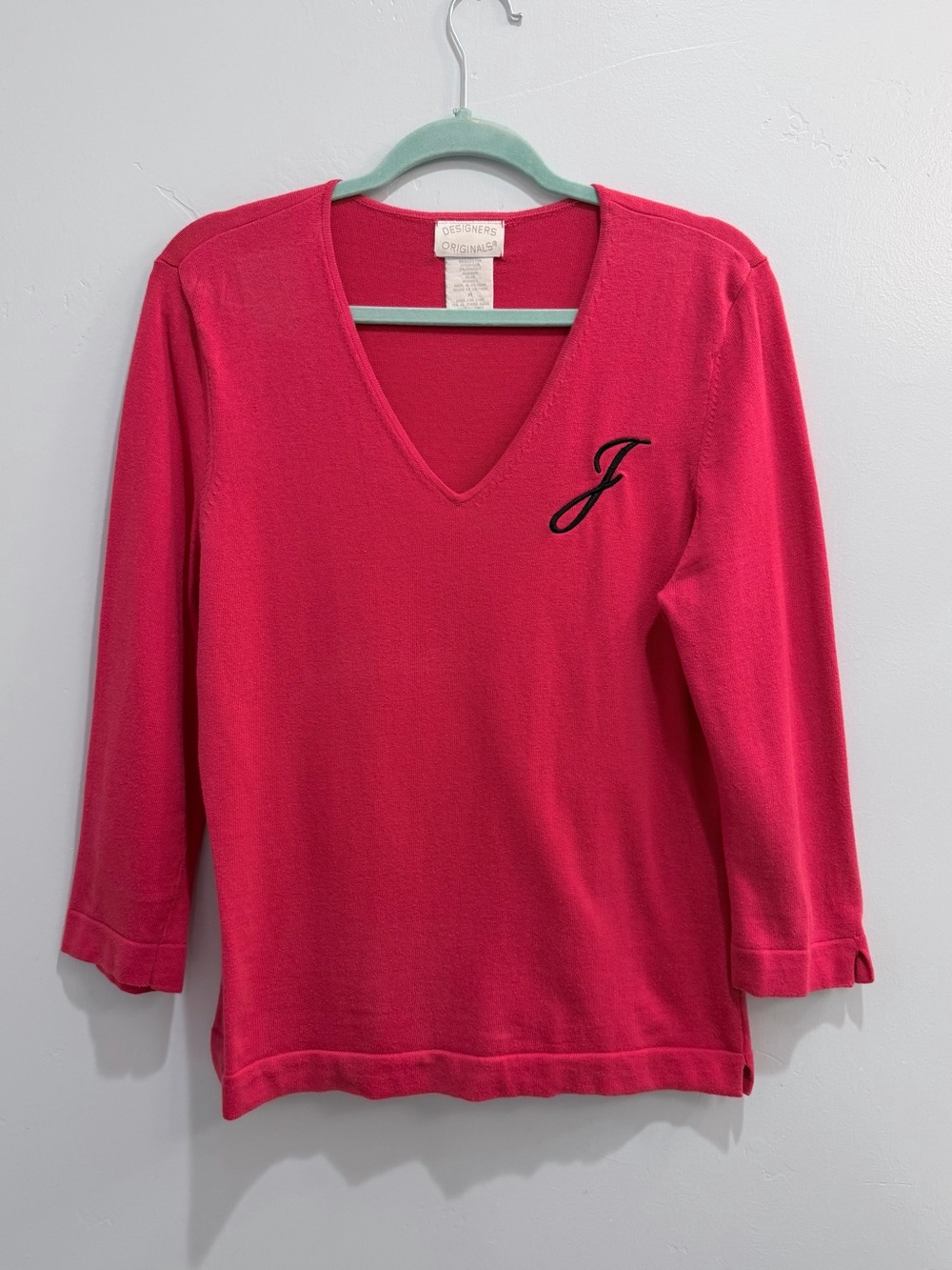 Vintage 90s Designers Originals Red V-Neck Embroidered Monogram J Knit Sweater M - Picture 9 of 9
